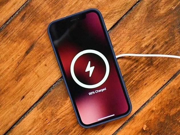 德保苹果手机维修分享iPhone 12可以随便充电吗 